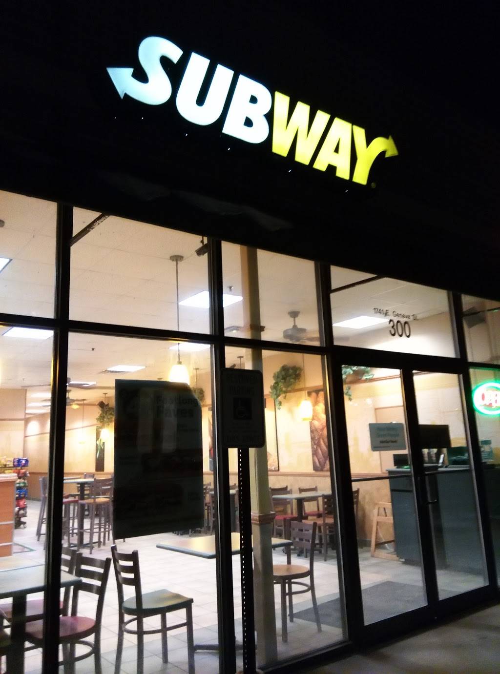Subway | restaurant | 1819 Geneva St, Delavan, WI 53115, USA | 2627284540 OR +1 262-728-4540