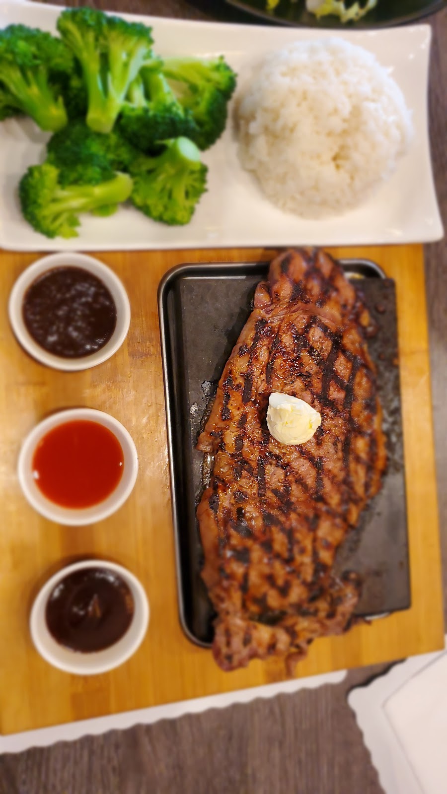 Red Flame | restaurant | 1804 N Placentia Ave Unit A, Placentia, CA 92870, USA | 7146811312 OR +1 714-681-1312