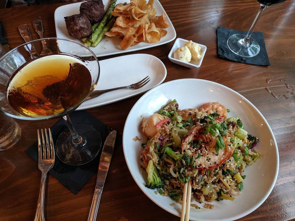 Canoe Restaurant & Tavern | restaurant | 232 Whittier Hwy, Center Harbor, NH 03226, USA | 6032534762 OR +1 603-253-4762