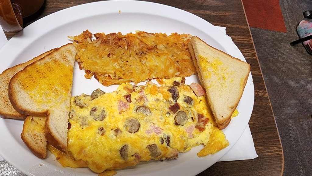 Ranch House Grille | restaurant | 819 N Navajo Dr, Page, AZ 86040, USA | 9286451420 OR +1 928-645-1420