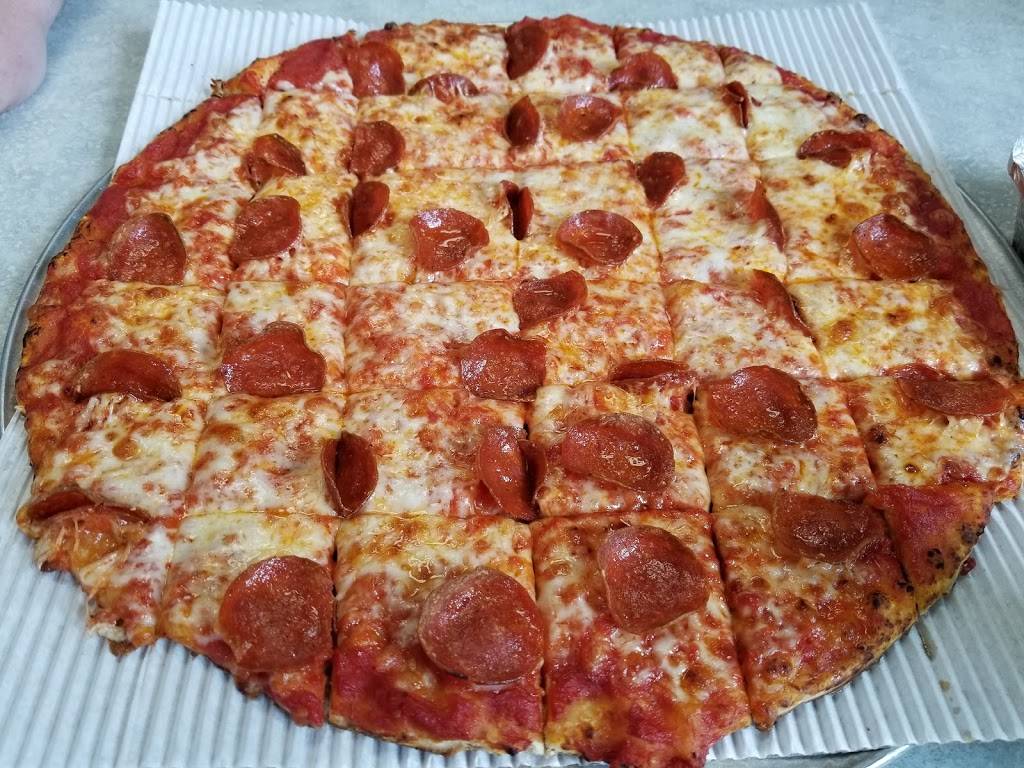 The Purple Monkey | restaurant | 25 W Mound St, South Charleston, OH 45368, USA | 9374628440 OR +1 937-462-8440