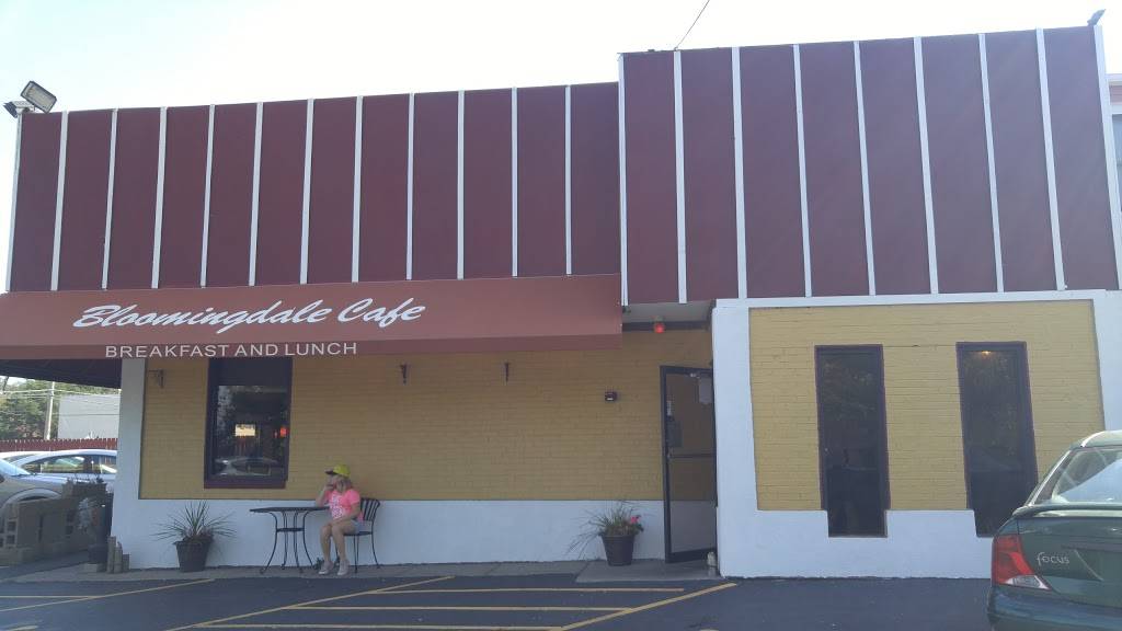 Bloomingdale Cafe | restaurant | 24W507 Lake St, Roselle, IL 60172, USA | 6303512225 OR +1 630-351-2225
