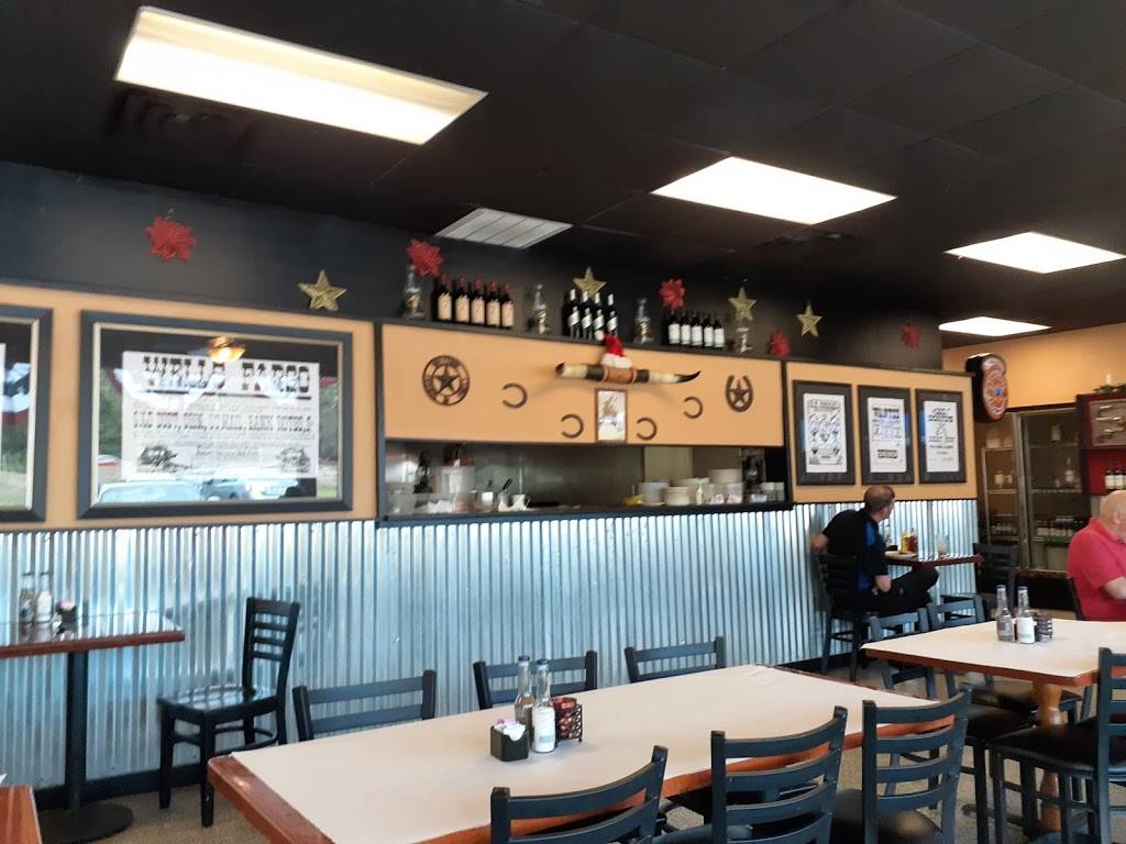 Clyde’s Original Chop House | restaurant | 2364 Keystone Rd, Tarpon Springs, FL 34688, USA | 7279406680 OR +1 727-940-6680