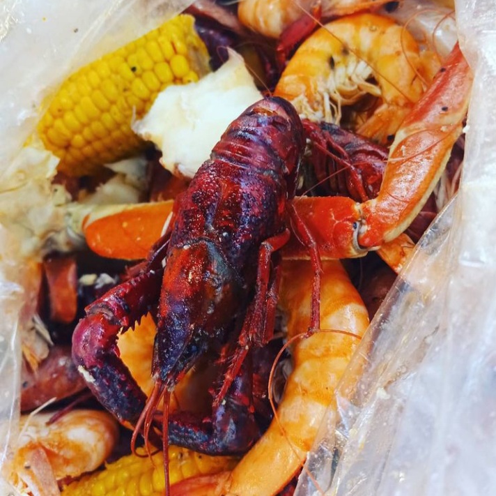 Hot N Juicy Crawfish | restaurant | 7100 Santa Monica Blvd #150, West Hollywood, CA 90046, USA | 3239698902 OR +1 323-969-8902