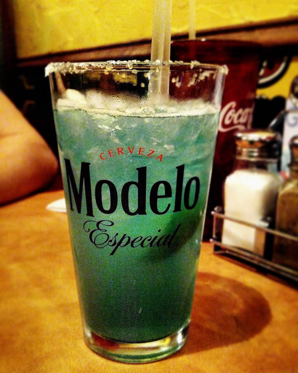 Ixtapa Mexican Grill & Cantina | restaurant | 349 Main St, Woburn, MA 01801, USA | 7817591250 OR +1 781-759-1250