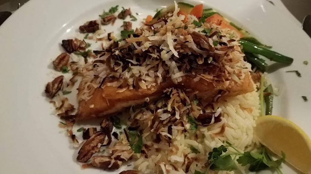 Wellington Restaurant | restaurant | 51 Huntington St, Shelton, CT 06484, USA | 2039290336 OR +1 203-929-0336