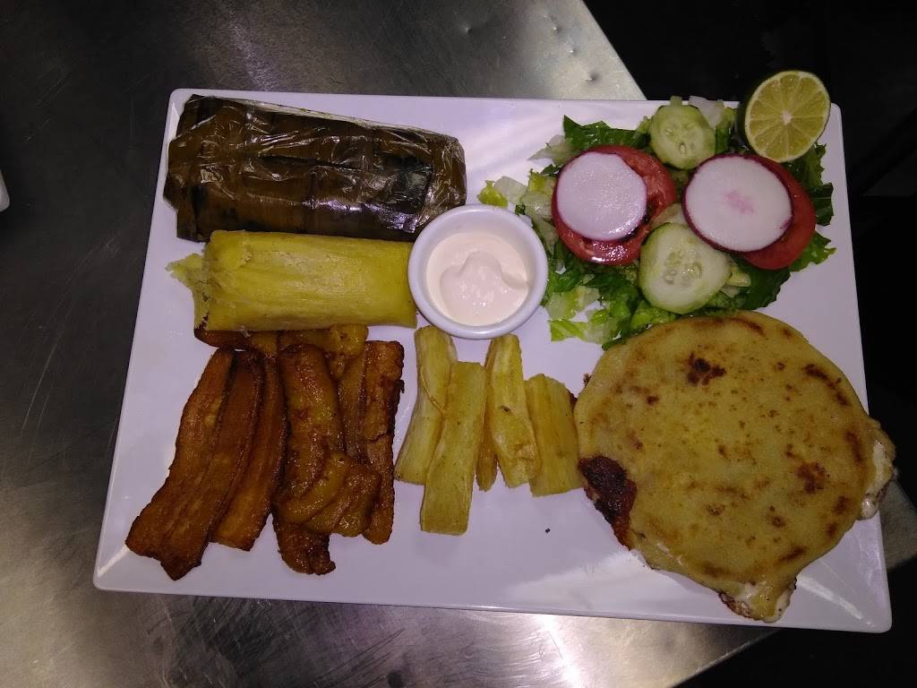 Casa Linda Salvadoran Cuisine | restaurant | 11255 Garland Rd Ste 1330, Dallas, TX 75218, USA | 4693720866 OR +1 469-372-0866