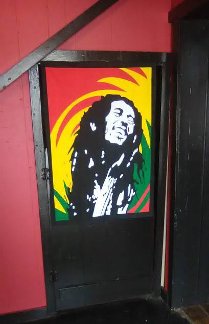 Caribbean Splash Reggae Lounge and Restaurant | restaurant | 91 Vandiver Dr, Madison, TN 37115, USA | 6155760559 OR +1 615-576-0559