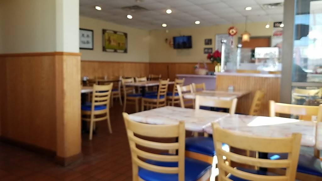 Jackie Chens Asian Diner | meal takeaway | 2199 Brookpark Rd, Cleveland, OH 44134, USA | 2167390988 OR +1 216-739-0988