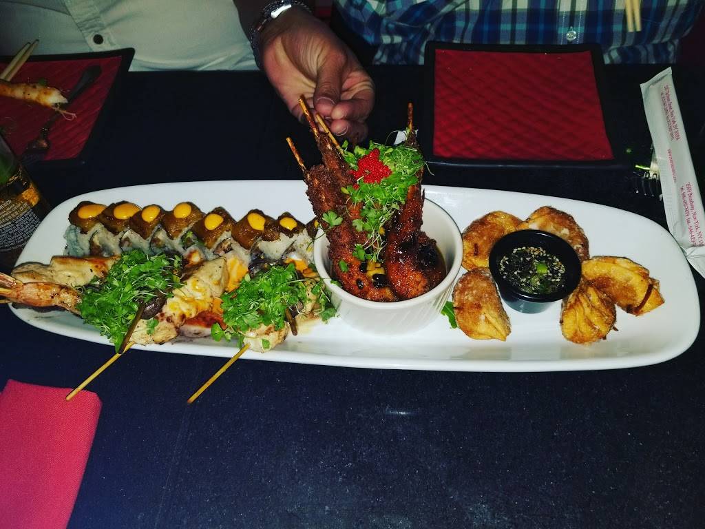 Mamasushi | restaurant | 237 Dyckman St, New York, NY 10034, USA | 2125672450 OR +1 212-567-2450