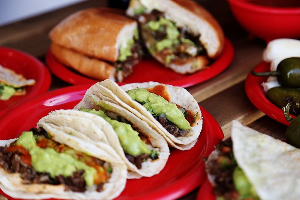 Viva El Taco | restaurant | Paseo del Río 6642, Río Tijuana 3a. Etapa, Rio Tijuana 3ra Etapa, 22226 Tijuana, B.C., Mexico | 016643293888 OR +52 664 329 3888