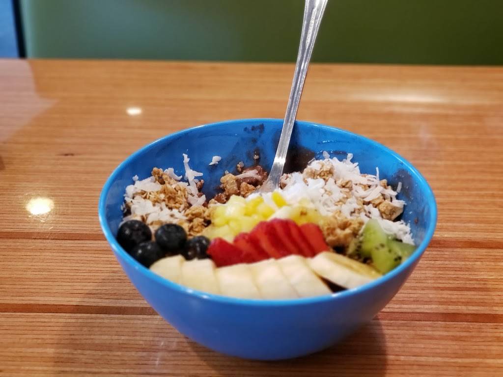 Cafe Surfinista | restaurant | 2 Wave Crest Ave, Indialantic, FL 32903, USA | 3213274570 OR +1 321-327-4570