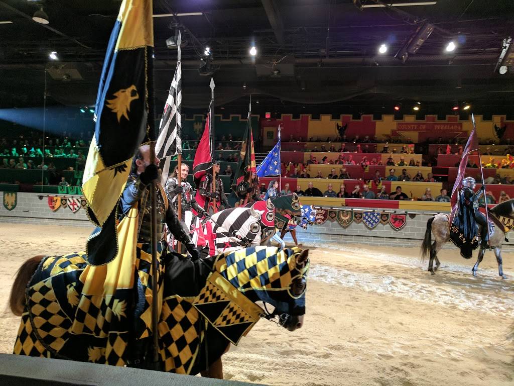Medieval Times Dinner & Tournament | restaurant | 4510 W Vine St, Kissimmee, FL 34746, USA | 4073962900 OR +1 407-396-2900