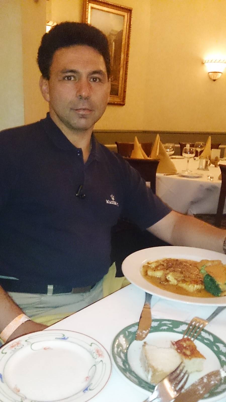 Bennys | restaurant | 199 Post Ave, Westbury, NY 11590, USA | 5169978111 OR +1 516-997-8111