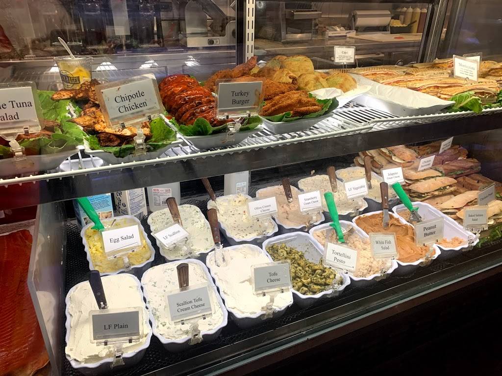 Pick A Bagel | bakery | 102 North End Ave, New York, NY 10282, USA | 2127869200 OR +1 212-786-9200