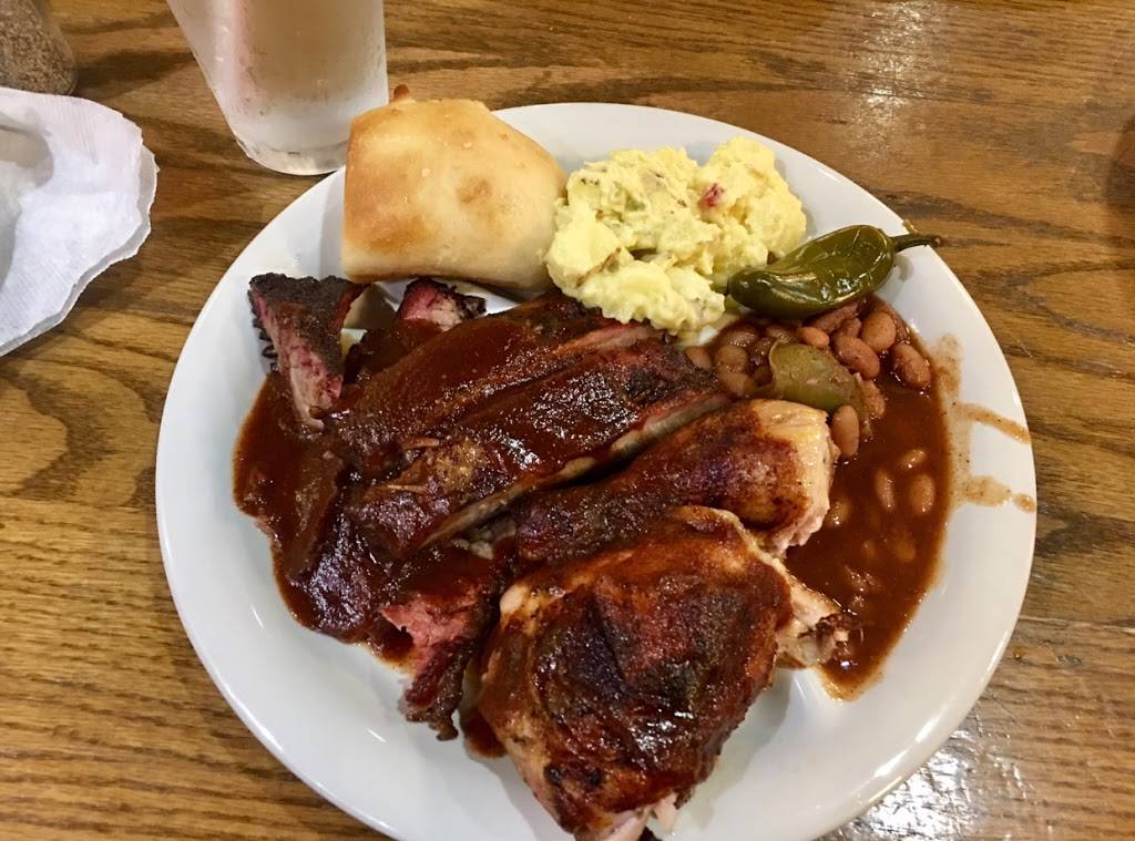 Spring Creek Barbeque | restaurant | 5613 FM 1960, Humble, TX 77346, USA | 2818120645 OR +1 281-812-0645