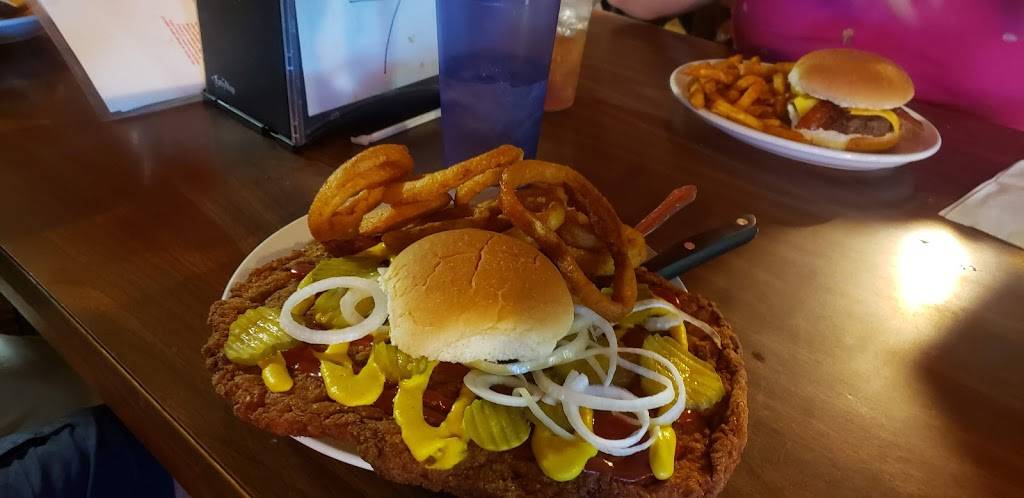 A. J.s Bar & Grill | restaurant | 101 Elm St, Mt Sterling, IA 52573, USA | 3194945582 OR +1 319-494-5582