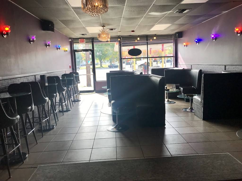 The Lighthouse Jamaican Restaurant | restaurant | 3217 Willits Rd, Philadelphia, PA 19114, USA | 2159691099 OR +1 215-969-1099