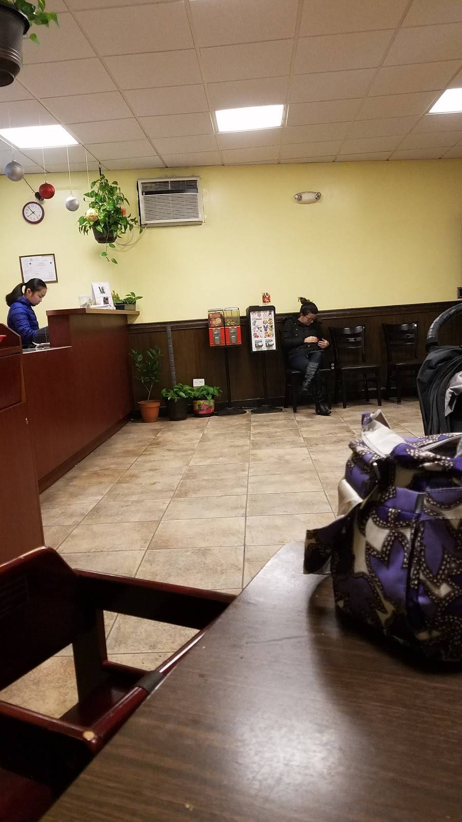 Dar Hee | restaurant | 411 Ferry St, Everett, MA 02149, USA | 6173897099 OR +1 617-389-7099