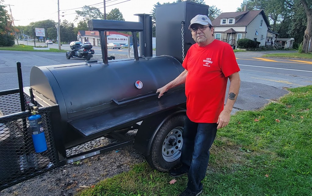 Lees Barbeque Pit | restaurant | 3434 NY-5, Canastota, NY 13032, USA | 3158755006 OR +1 315-875-5006