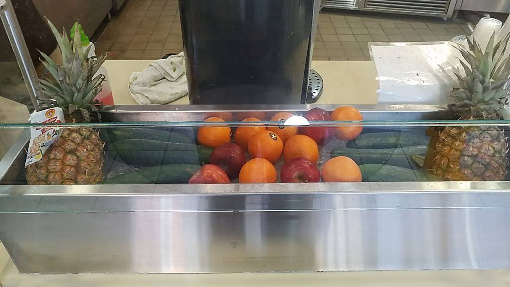 Juice It Up! | restaurant | Riverside Plaza, 3540 Riverside Plaza Dr #318, Riverside, CA 92506, USA | 9512222128 OR +1 951-222-2128