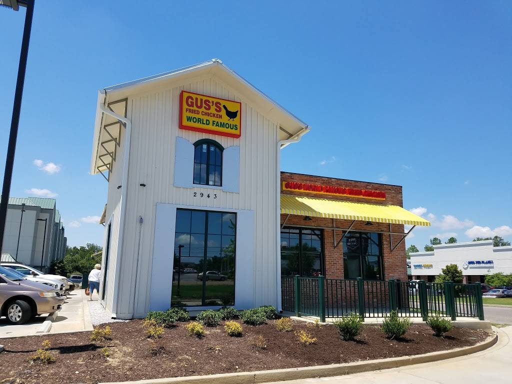 Guss World Famous Fried Chicken | restaurant | 2943 N Germantown Pkwy, Bartlett, TN 38133, USA | 9013739111 OR +1 901-373-9111