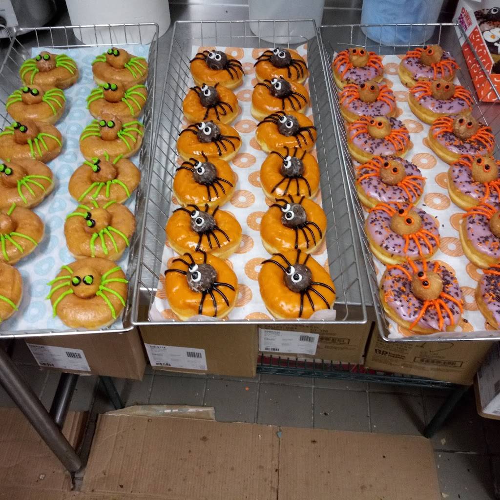 Dunkin Donuts | cafe | 6601 Cermak Rd, Berwyn, IL 60402, USA | 7087490906 OR +1 708-749-0906