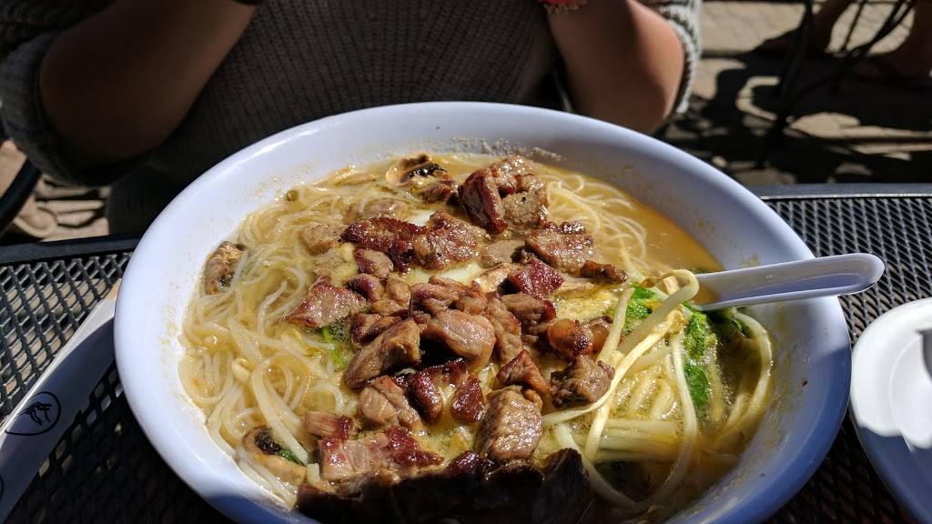 Margs Taco Bistro | restaurant | 10164 Donner Pass Rd, Truckee, CA 96161, USA | 5305876274 OR +1 530-587-6274