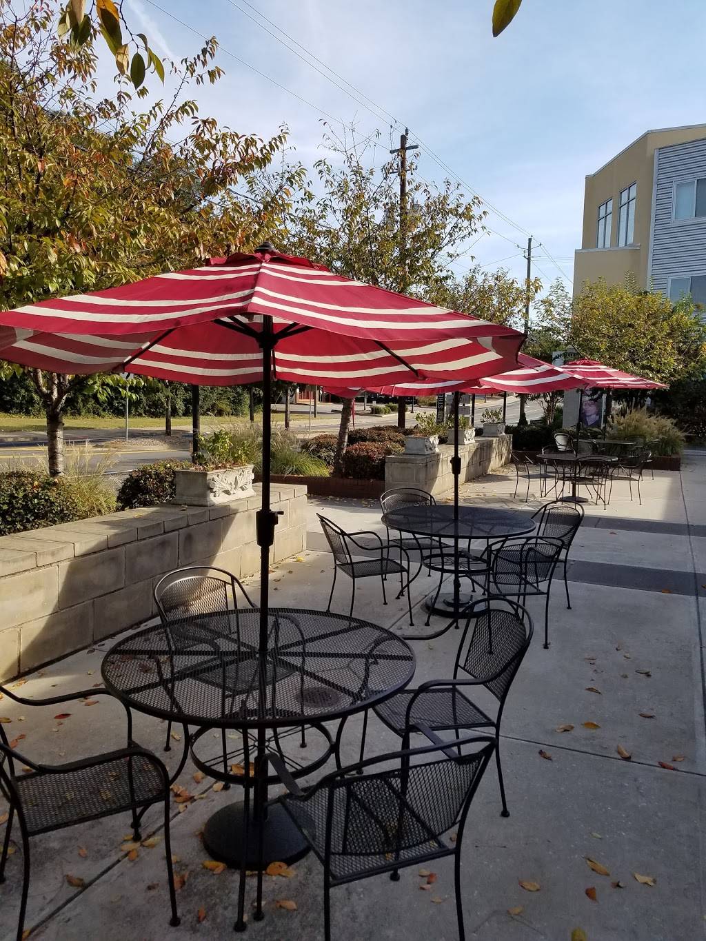 Mama Jewels Kitchen | restaurant | 1075 Baxter St, Athens, GA 30606, USA | 7068509797 OR +1 706-850-9797