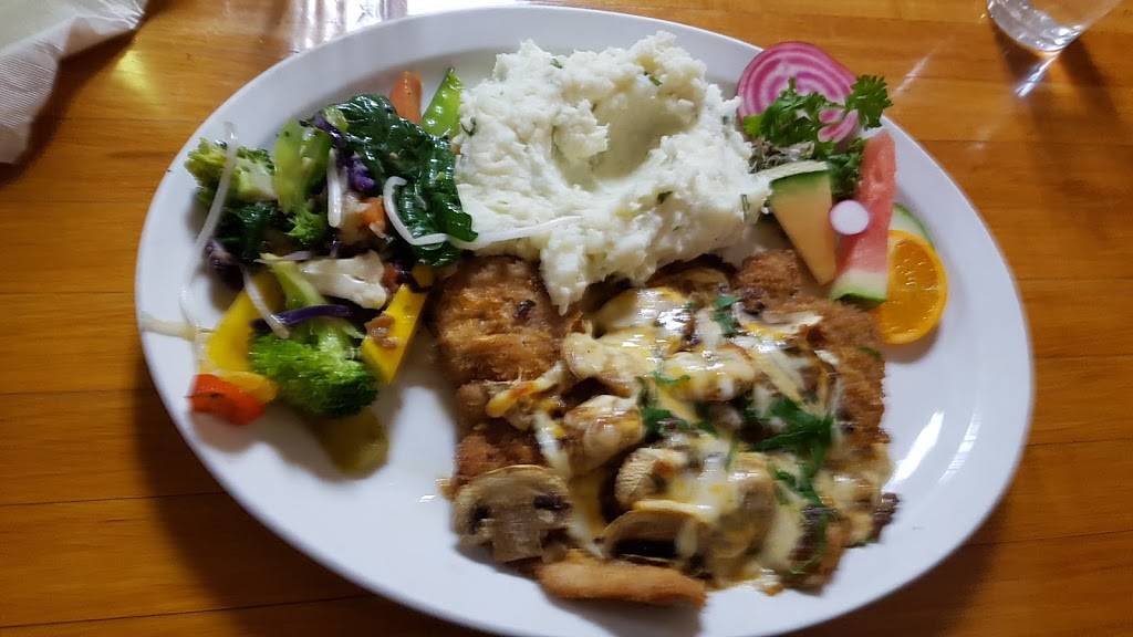 Teds Range Road Diner | restaurant | Grey Rd 112, Meaford, ON N4L 1W5, Canada | 5195381788 OR +1 519-538-1788