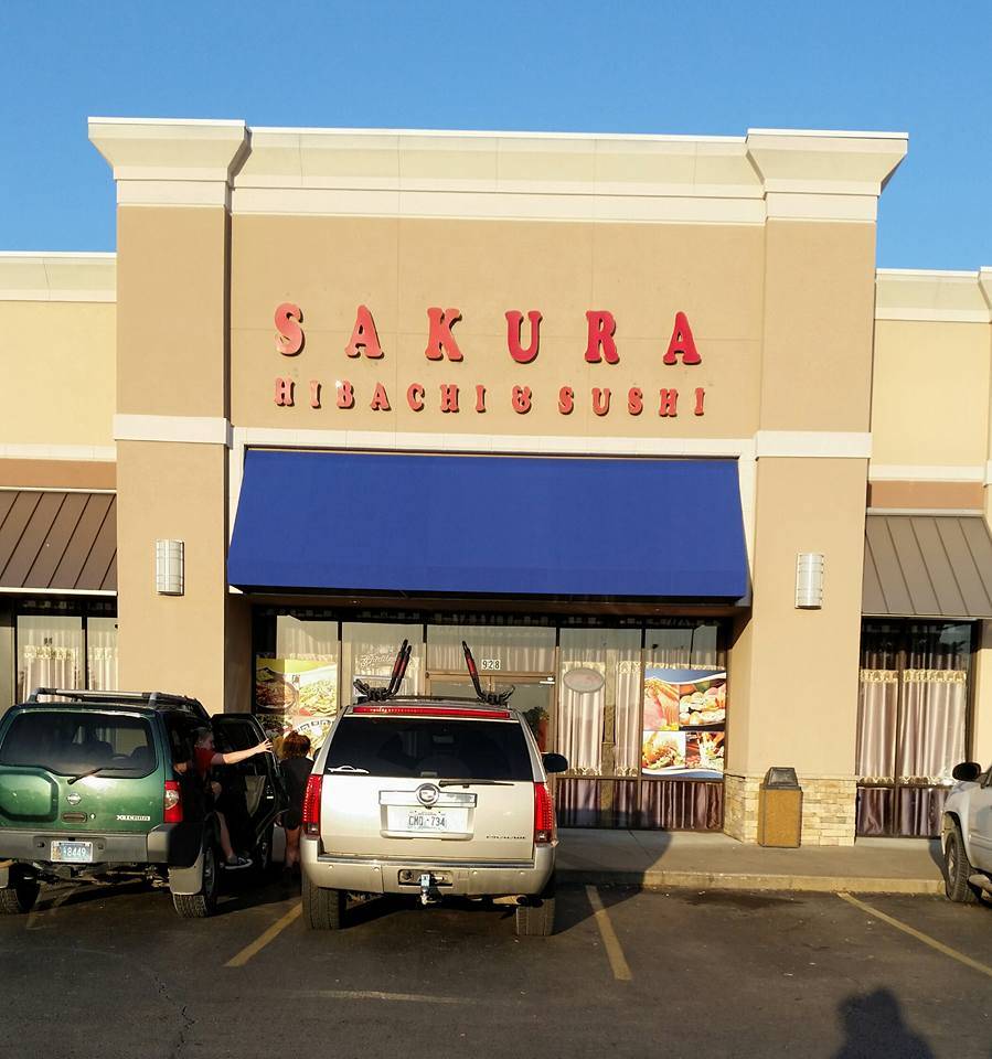 Sakura | restaurant | 928 W Shawnee St, Muskogee, OK 74401, USA | 9185372088 OR +1 918-537-2088