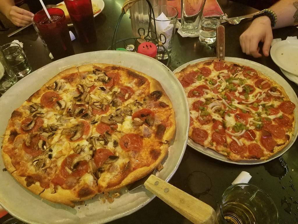 Barbieres Italian Inn | restaurant | 5844 W Bluemound Rd, Milwaukee, WI 53213, USA | 4144533800 OR +1 414-453-3800