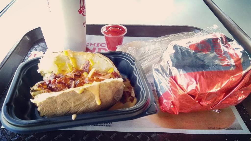 Wendys | restaurant | 1621 Grand Ave, San Diego, CA 92109, USA | 8582703003 OR +1 858-270-3003