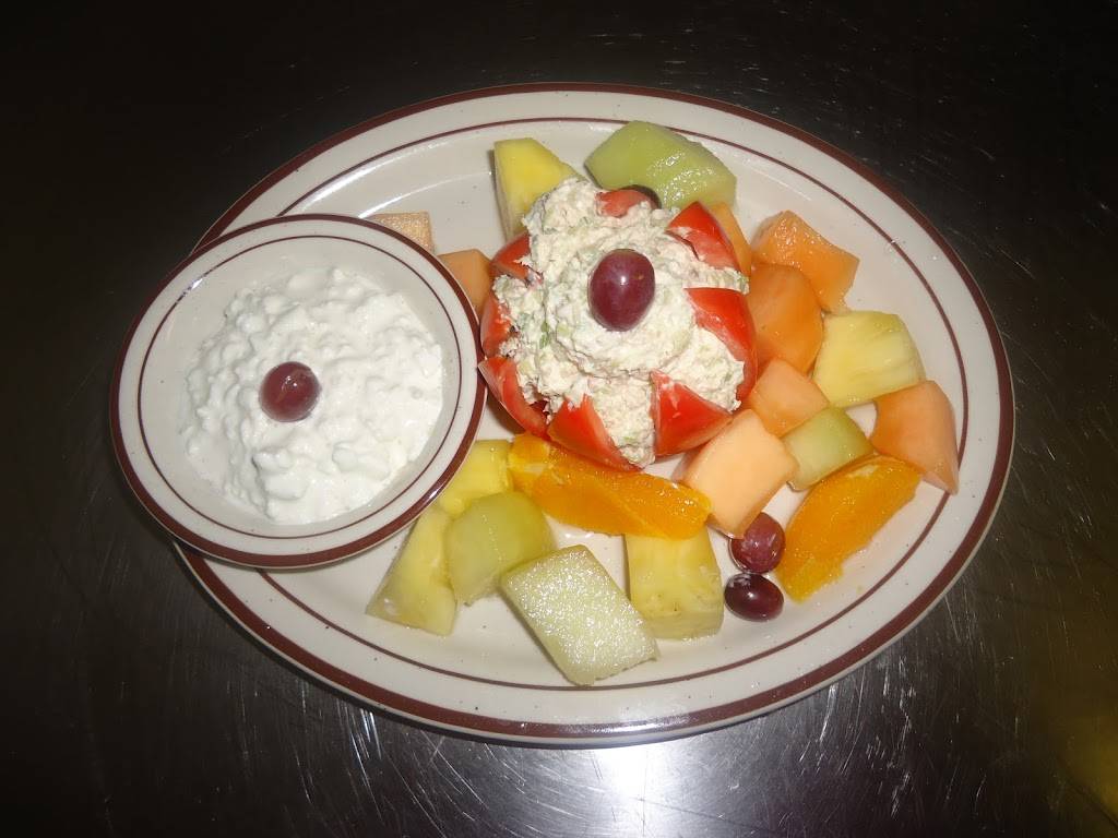 Kaukauna Family Restaurant | restaurant | 2858, 1011 Crooks Ave, Kaukauna, WI 54130, USA | 9207591896 OR +1 920-759-1896