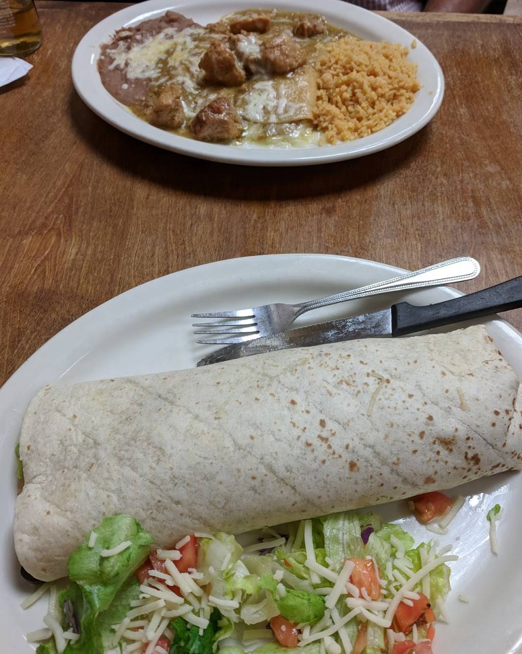 Casa Mendoza. Mexican Restaurant | restaurant | 40869 Sierra Dr, Three Rivers, CA 93271, USA | 5595617283 OR +1 559-561-7283