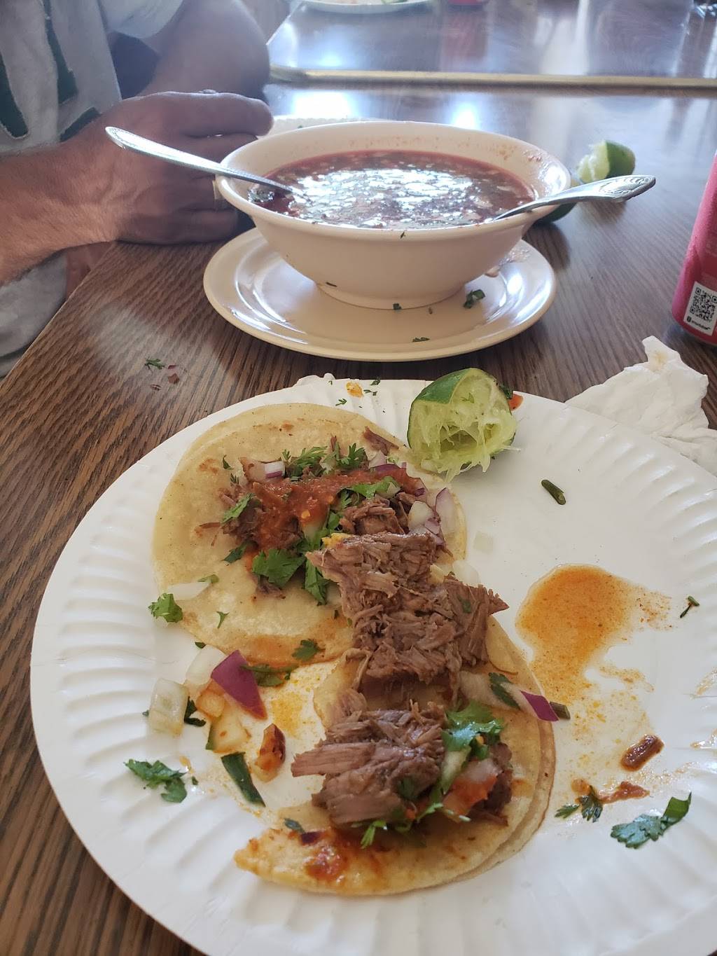 Taqueria Lago Azul | restaurant | 1120 E Main St, Santa Paula, CA 93060, USA | 8059332036 OR +1 805-933-2036