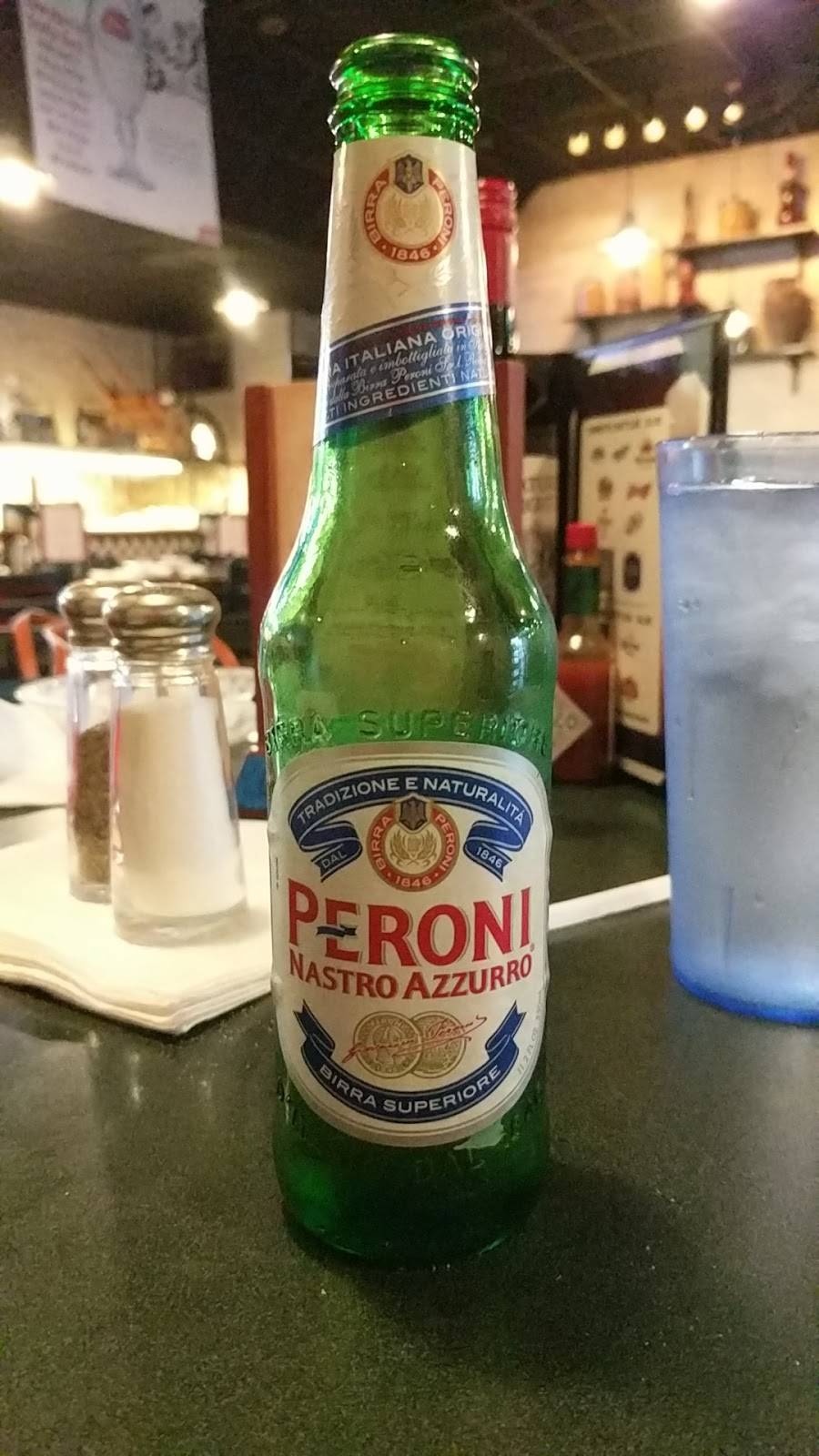 Dimaggios Italian Restaurant | restaurant | 808 Broadway, Highland, IL 62249, USA | 6186541977 OR +1 618-654-1977