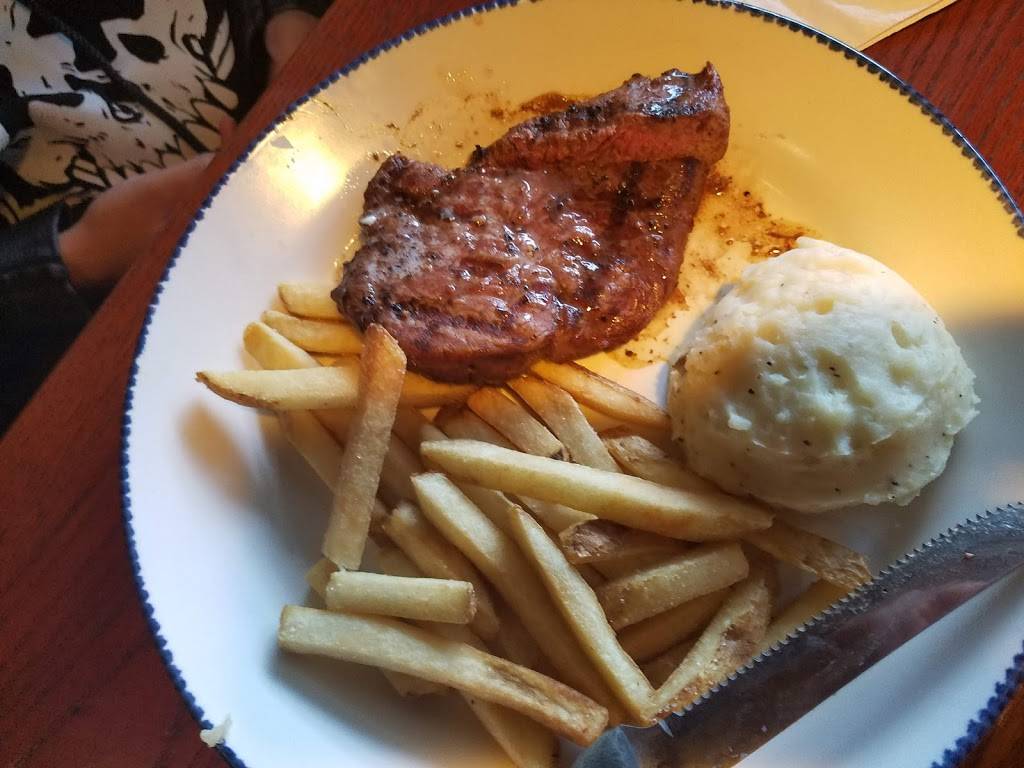 Red Lobster | restaurant | 416 Commerce Center Dr, Jacksonville, FL 32225, USA | 9047277460 OR +1 904-727-7460