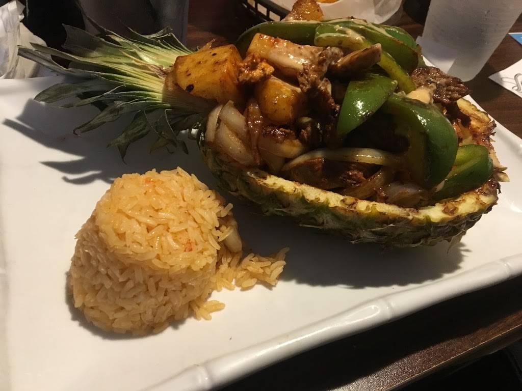 Casa Margaritas | restaurant | 200 Gooding Ave, Bristol, RI 02809, USA | 4013968933 OR +1 401-396-8933