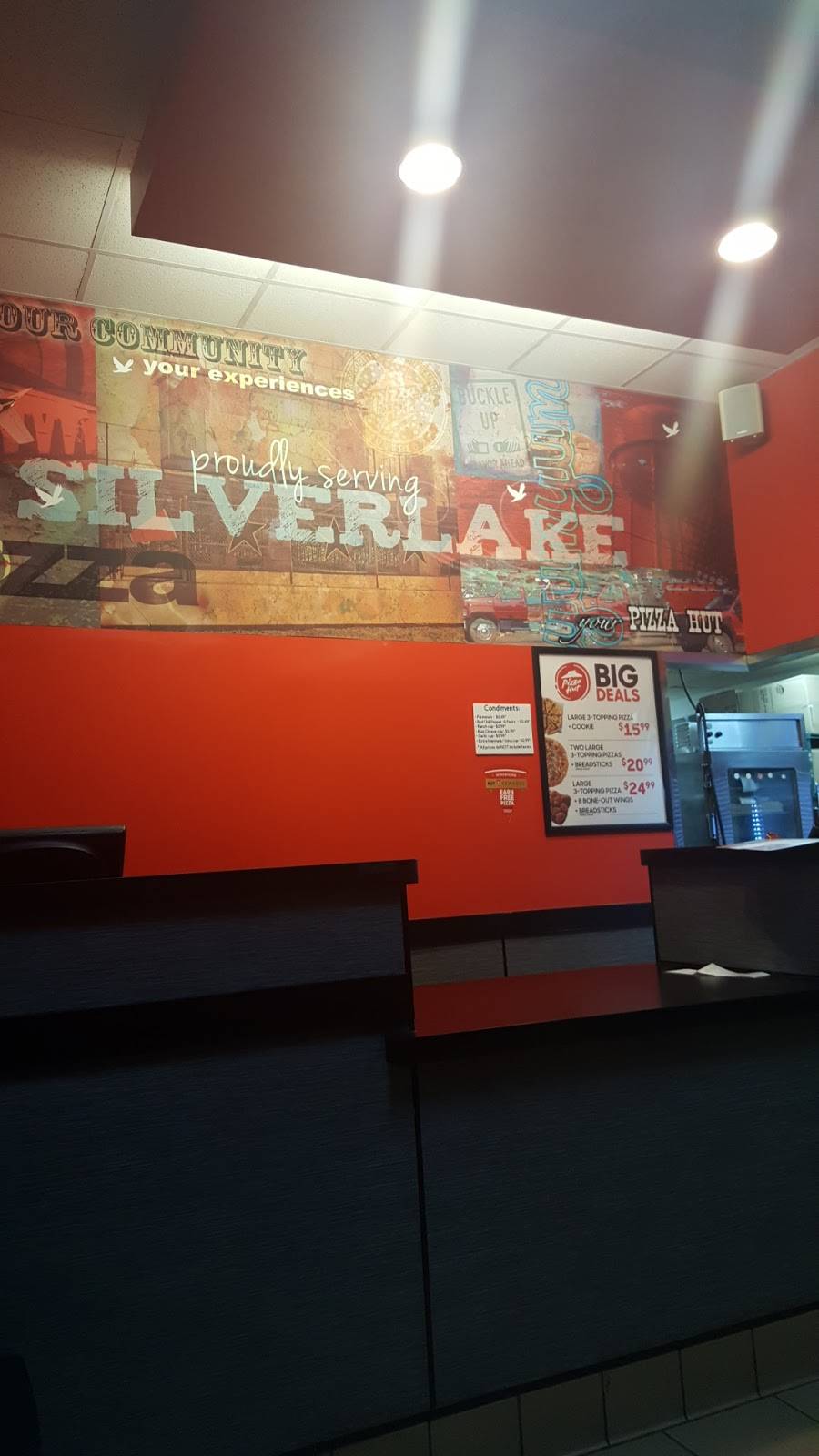 Pizza Hut | restaurant | 10504 Broadway St #100, Pearland, TX 77584, USA | 7134361014 OR +1 713-436-1014