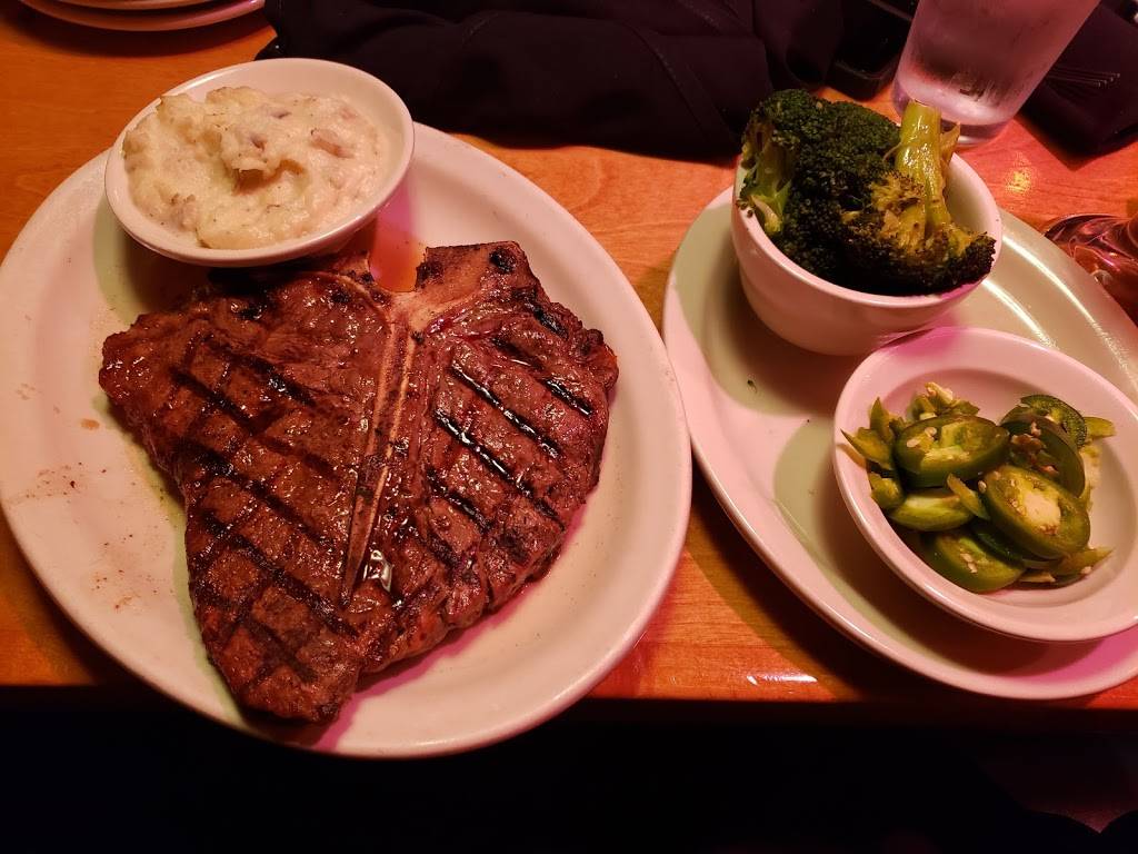 Texas Roadhouse | restaurant | 1545 Street Rd, Bensalem, PA 19020, USA | 2156397427 OR +1 215-639-7427