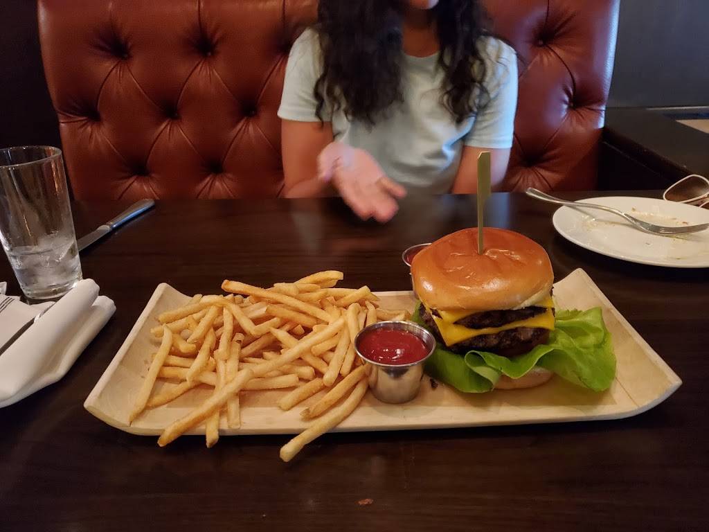 Jake & Eli | restaurant | 160 E Flamingo Rd, Las Vegas, NV 89109, USA | 7028365900 OR +1 702-836-5900