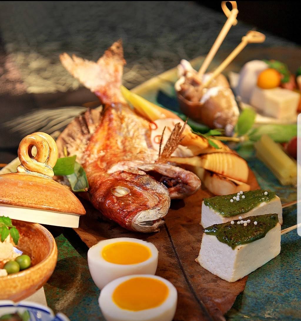 Sushi Para | restaurant | 4221 Connecticut Ave NW, Washington, DC 20008, USA | 2022378777 OR +1 202-237-8777