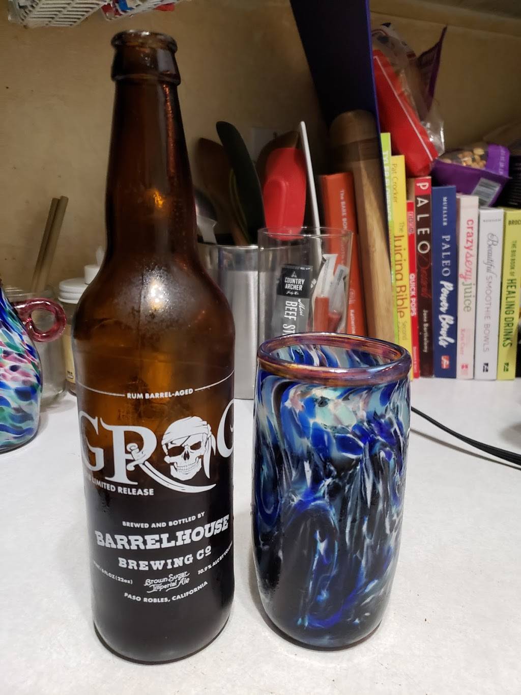 The Beer Store | restaurant | SE Main St, Milwaukie, OR 97222, USA | 5033037940 OR +1 503-303-7940