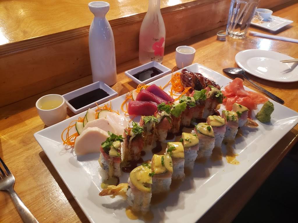 Koi Sushi & Thai | restaurant | 102 Lumber Dr # 200, Franklin, TN 37064, USA | 6155386018 OR +1 615-538-6018