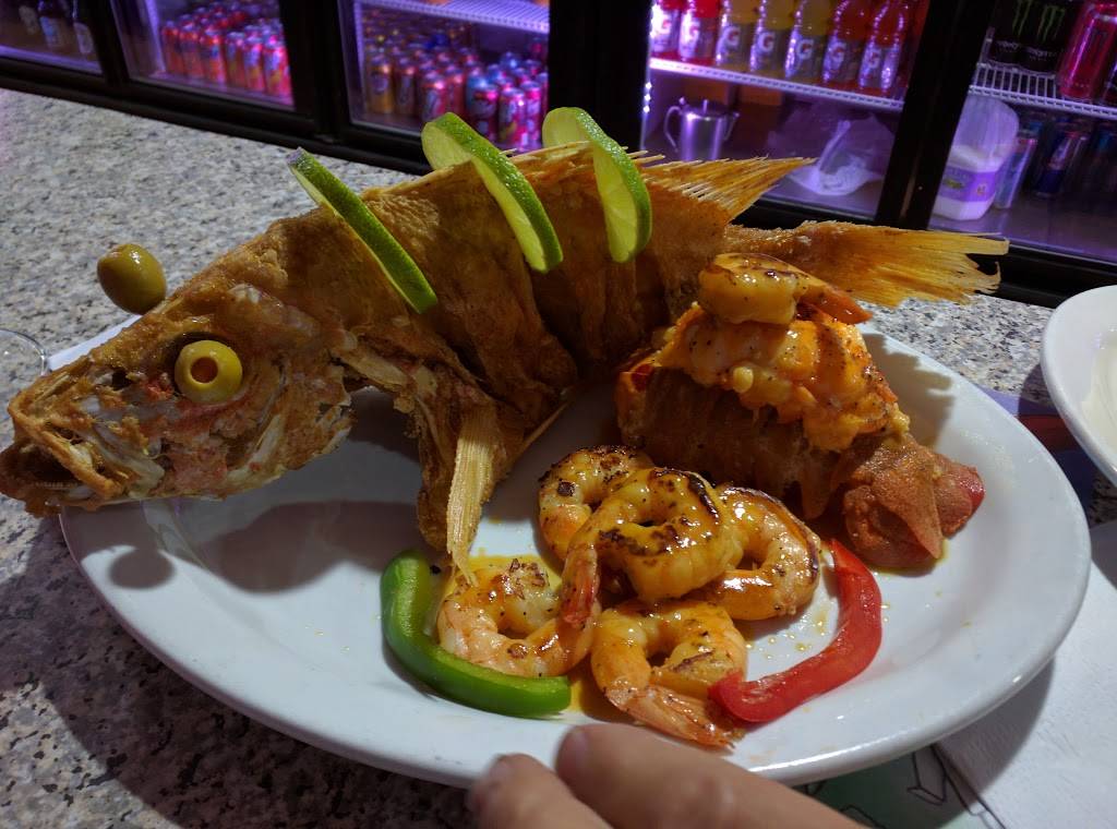 Leos House | restaurant | 7911 W 26th Ave, Hialeah, FL 33016, USA | 7863605652 OR +1 786-360-5652