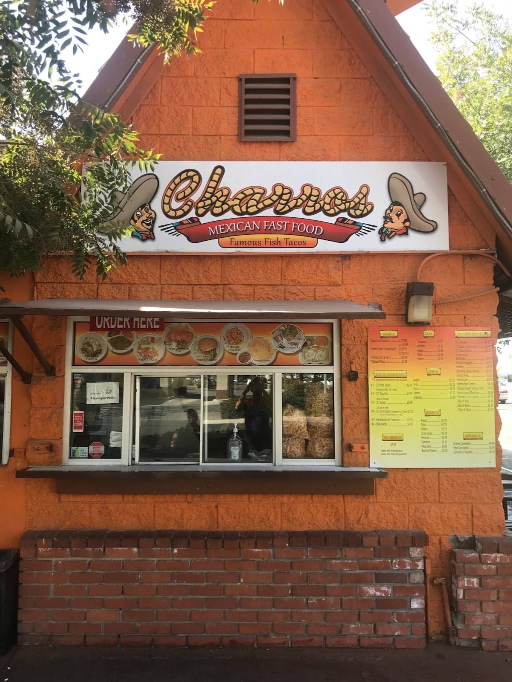 Charros Mexican Food | restaurant | 1131 Main St, Delano, CA 93215, USA | 6617252866 OR +1 661-725-2866