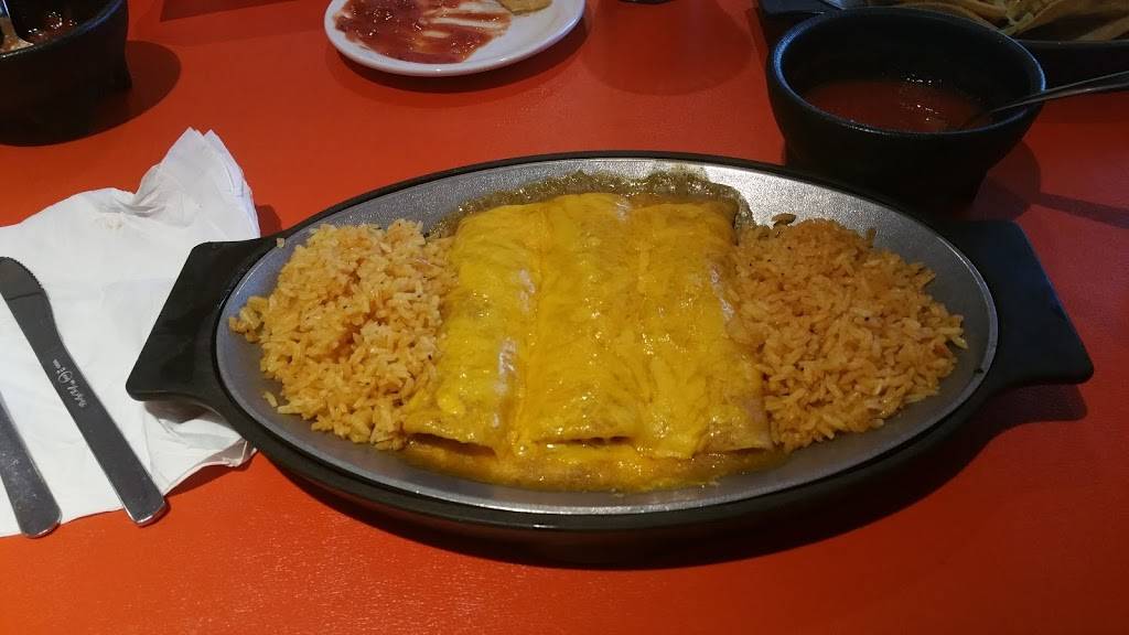 Lupes | restaurant | 1112 Elms Rd, Flint, MI 48532, USA | 8106359800 OR +1 810-635-9800