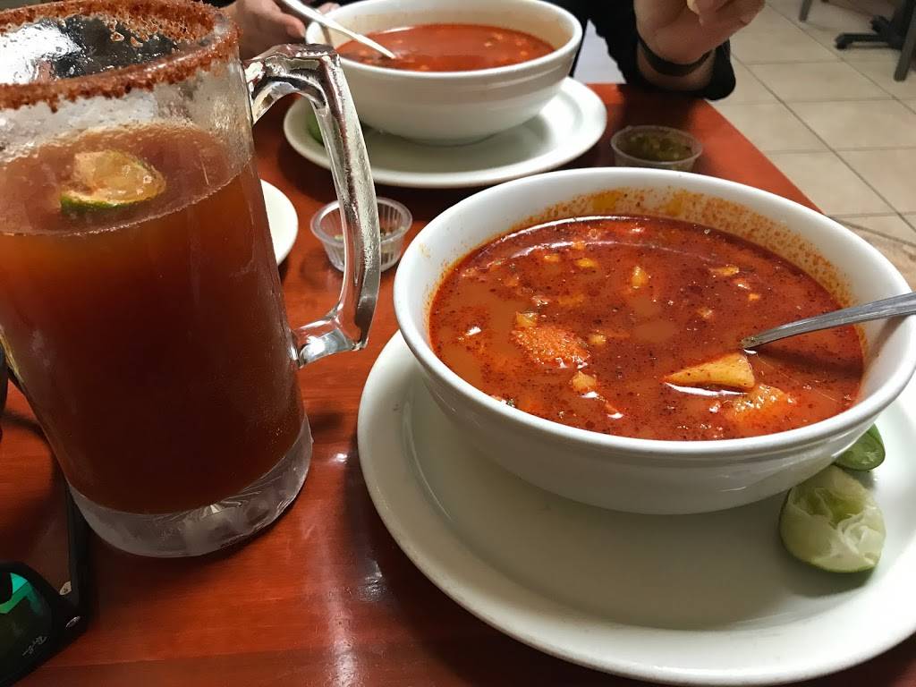 Gourmet Taco Shop | restaurant | 19235 CA-12, Sonoma, CA 95476, USA | 7079351945 OR +1 707-935-1945