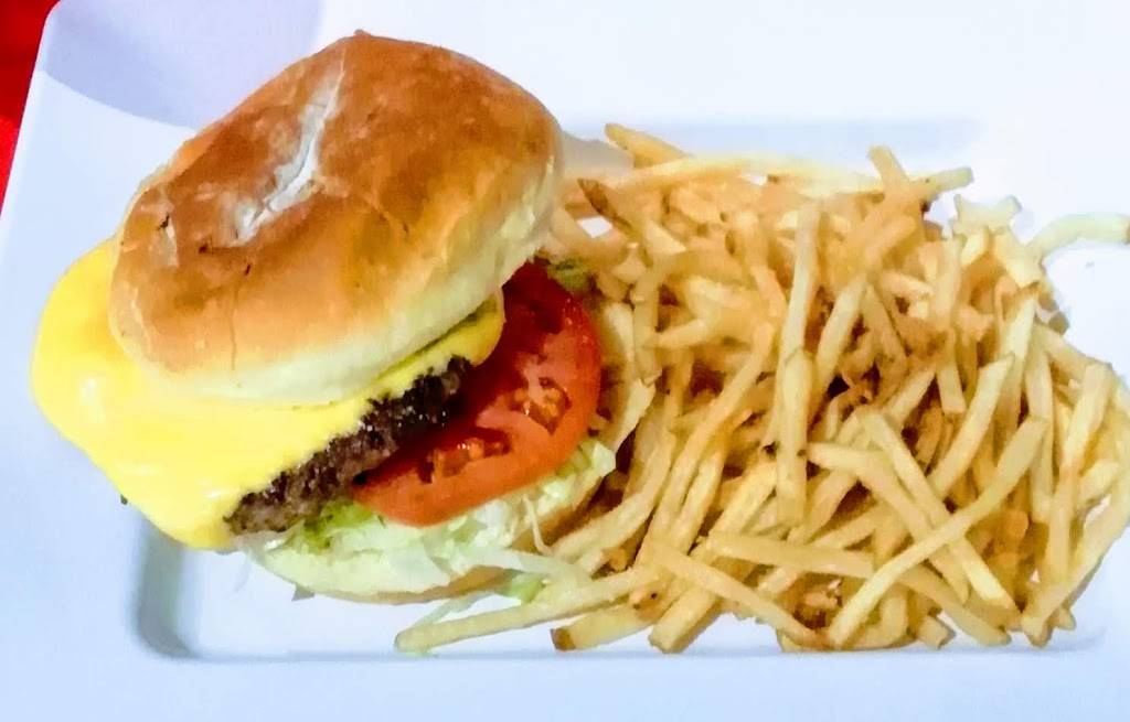 Stanleys Kitchen & Tap | restaurant | W OHare Ave, Chicago, IL 60666, USA | 7736866105 OR +1 773-686-6105